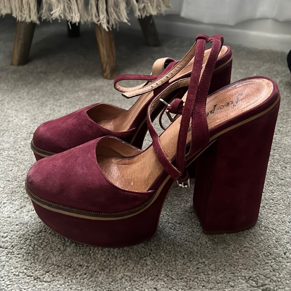 Free people heels / burgundy / free people